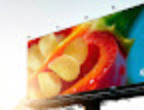 RUFFLES Turns ‘Random Thoughts’ into OOH Media with Photos
that Looks Like AI—But is Real