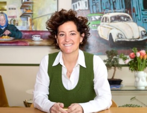 Dame Annette King, Pioneering Ad Executive, Dies at
57