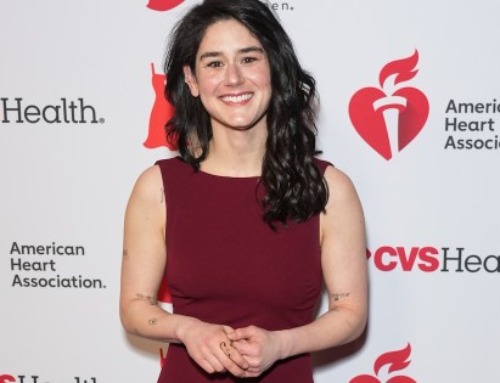 Elyse Myers on Why Making ‘Something
Cool’ Is Better Than Going Viral