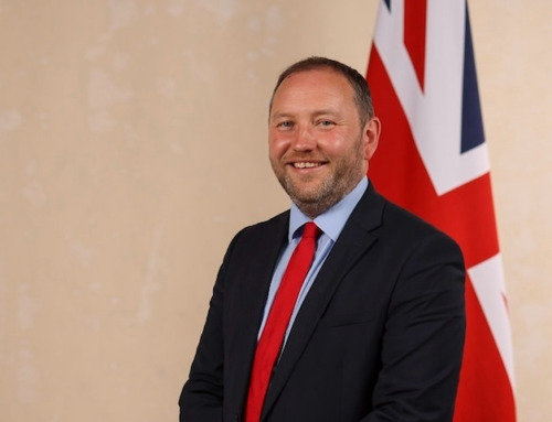 UK Government Prepares for Wind Down of Digital Terrestrial
Television