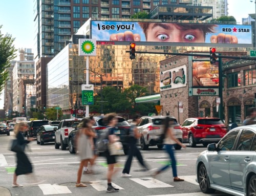  Red Star Outdoor Massive Chicago Wallscape with
Playful Copy