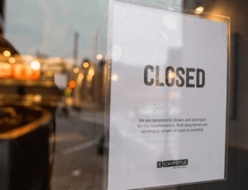 What Taco Bell Learned From Chipotle’s
Mistakes Amid Cyclospora Outbreak