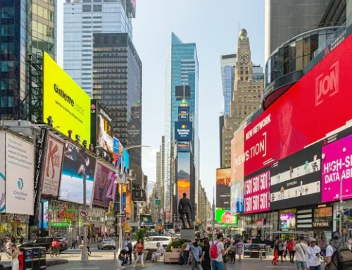 Outdoor Billboard Advertising: What It Costs and How It
Works