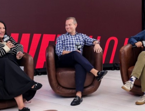 Brands Can Expect a Longer Holiday Shopping Season and
Thriftier Consumers